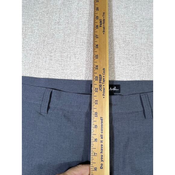 TravisMathew Men’s 40 Gray Wanderlust 9” Performance Golf Casual Shorts Dray - Picture 5 of 7